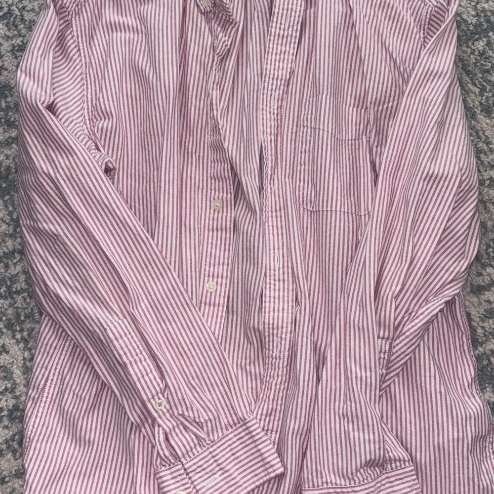 Banana Republic Pink and White Striped Button-Down Shirt
